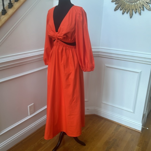 Ingrid & Isabel Maternity Cut-Out Maxi Dress👗 top and bottom lined. - Picture 2 of 9